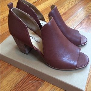 Lucky Brand booties- brand new!